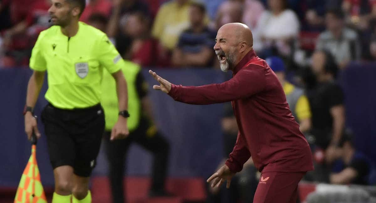 Jorge Sampaoli, en un partido con el Sevilla./Getty