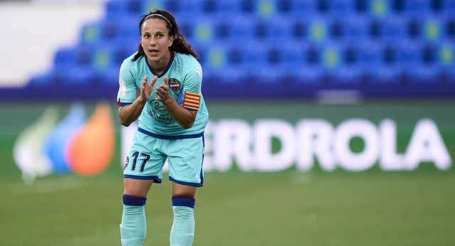 466 días después de ser madre, Alharilla vuelve a una convocatoria