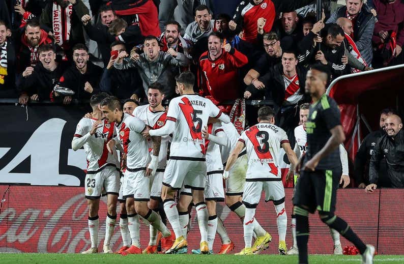 El Rayo da un baño a un Madrid enfermo de Mundial