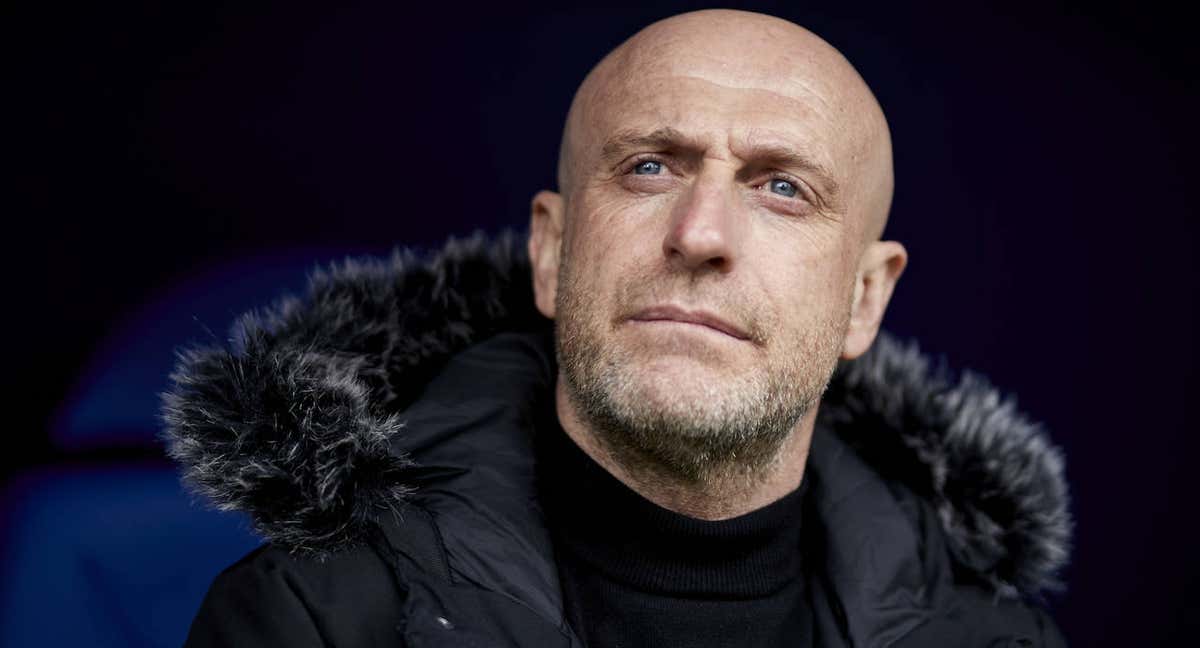 Julián Calero, técnico del Burgos./GETTY IMAGES