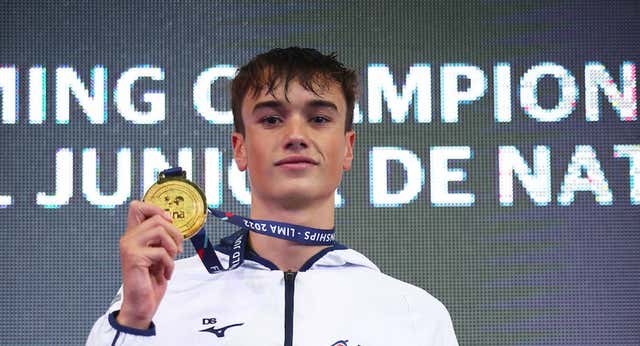 Adiós a la piscina de Málaga donde entrena el nadador Carlos Garach: cierra esta semana