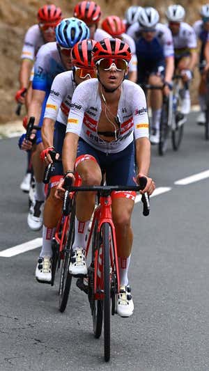 Mermado por las caídas, Juan Pedro López se consagró a labores de equipo durante la Vuelta a España.  GETTY IMAGES