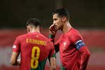 El frío primer encuentro de Cristiano con un compañero del United tras sus 'rajadas'