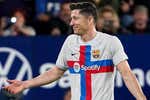 Lewandowski, sancionado con tres partidos por su expulsión ante Osasuna