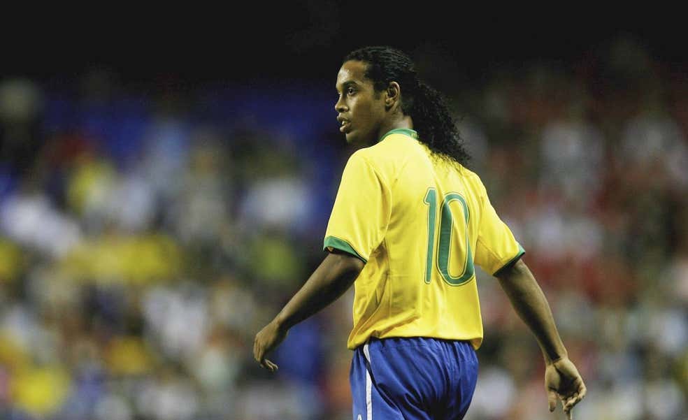 Mbappé contra Ronaldinho: Nike enfrenta a todas sus leyendas en el multiverso del fútbol