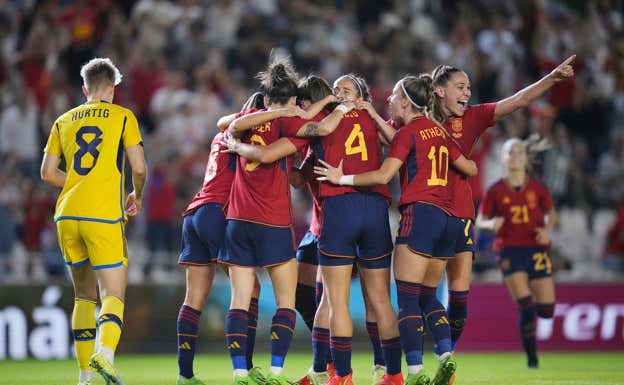 Celebración del gol ante Suecia en El Arcángel.  Getty Images