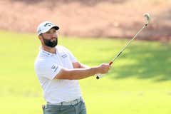 Jon Rahm vuela en Dubái y lidera la final del Circuito Europeo