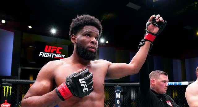Nzechukwu aprovecha la baja de Lewis para brillar en el UFC Vegas 65