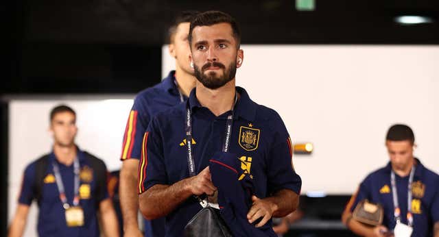 Gayà: “No es fácil asimilar que uno de mis sueños se va al traste por un esguince leve”