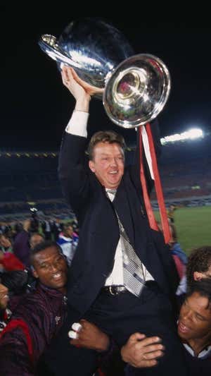 Van Gaal, con la Champions de 1995. GETTY