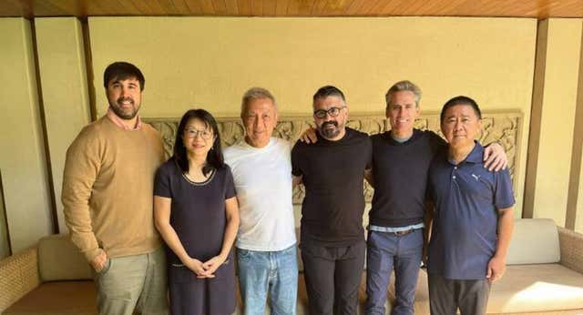 El Valencia tiene clara su estrategia en el mercado