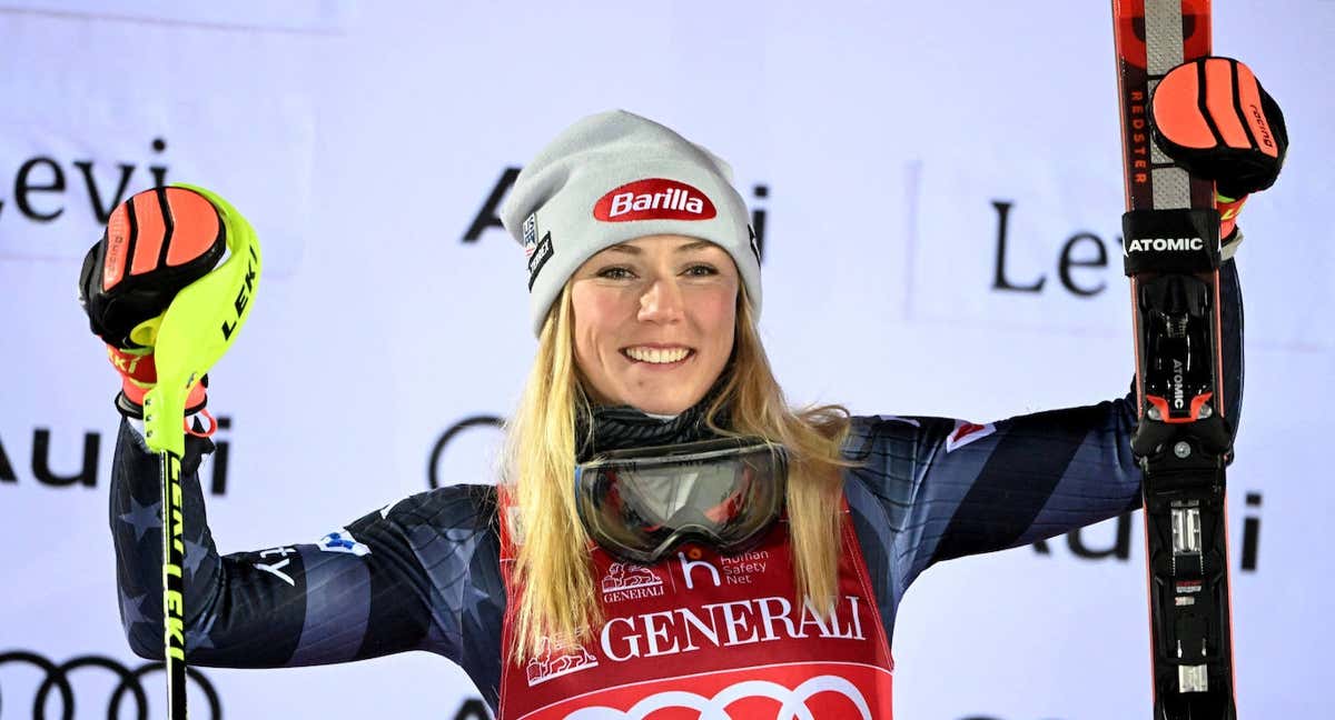 Mikaela Shiffrin, tras vencer en la prueba de slalom de la Copa del Mundo en Levi (Finlandia).