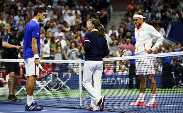 Eva Asderaki en la final masculina del US Open de 2015, entre Djokovic y Federer.  GETTY