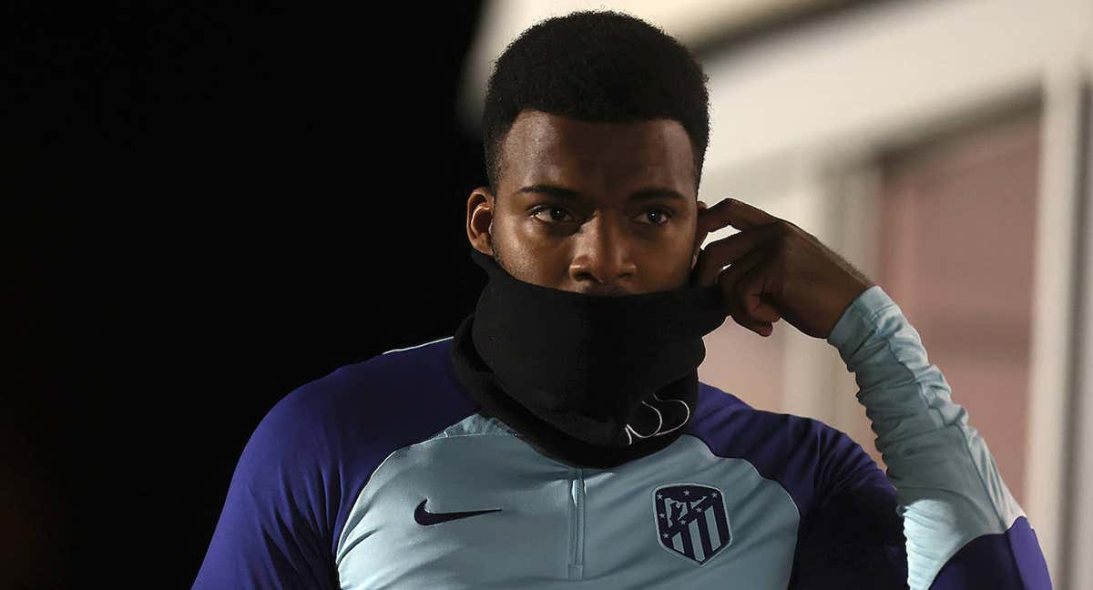 Lemar, en el entrenamiento del lunes 28 de noviembre del equipo rojiblanco en Majadahonda./ ATLÉTICO DE MADRID