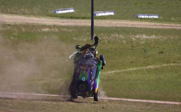Accidente de Cristina Gutiérrez en el XPrix de Uruguay.  Extreme E