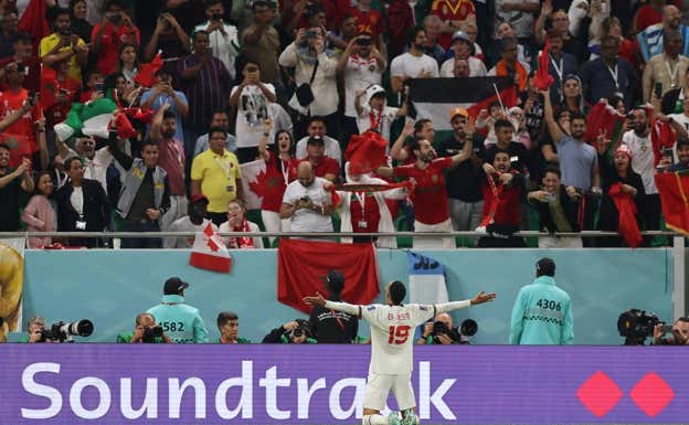 En-Nesyri celebra su gol.  REUTERS