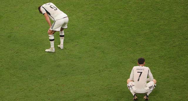 Los tetracampeones ya no son los tetracampeones
