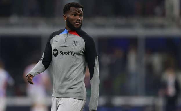Franck Kessié no está encontrando por ahora su sitio en el Barça.  GETTY