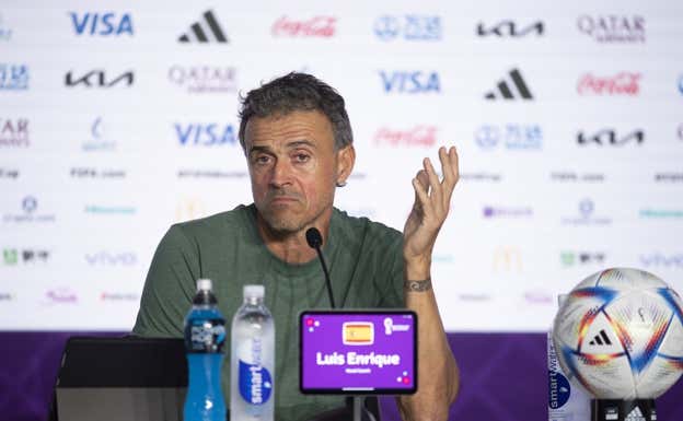 Luis Enrique durante una rueda de prensa  GETTY IMAGES