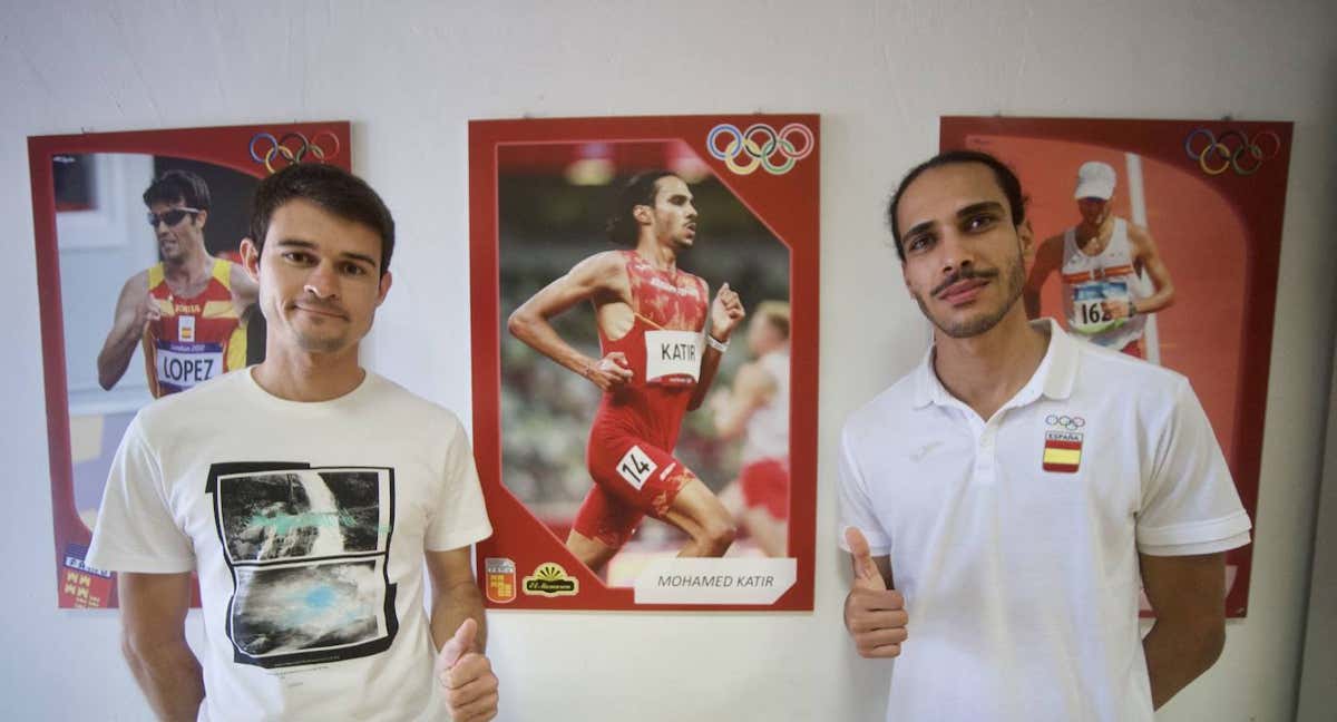 Gabi Lorente (33), a la izquierda, junto a su discípulo Mo Katir (24). /NACHO GARCÍA / AGM