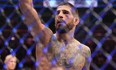 Ilia Topuria derriba la puerta del top 10: somete a Mitchell en el UFC 282
