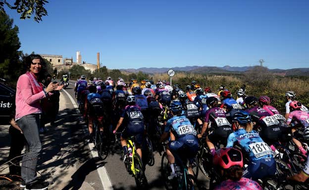 El pelotón de la Setmana Valenciana 2022.  GETTY IMAGES