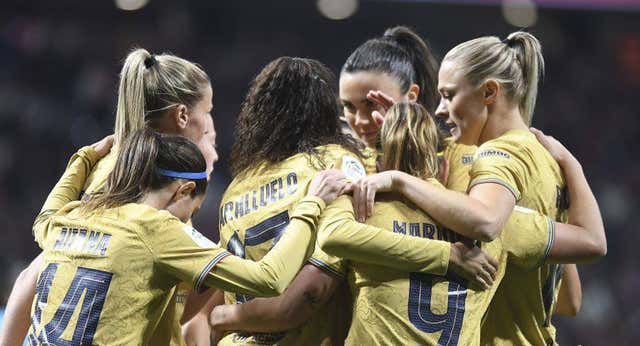El Barça se mete en cuartos de Champions por la vía rápida