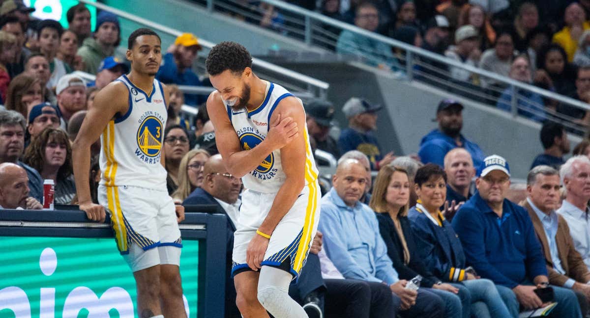 Curry, lesionado del hombro.