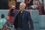 Deschamps: «¿Si Benzema puede estar en la final? Siguiente pregunta»
