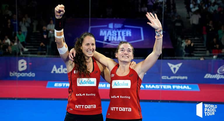 Alejandra y Gemma segundos después de ganar el Master Final.