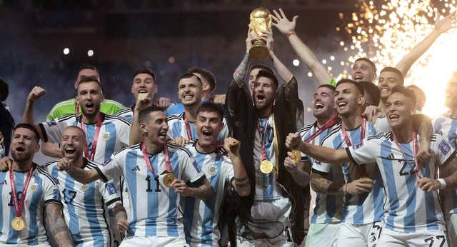 Así intentó Adidas arreglar in extremis la crisis con la túnica de Messi