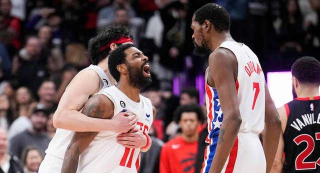 Los Nets de Vaughn: Durant y Kyrie, defensa y un juego aposicional