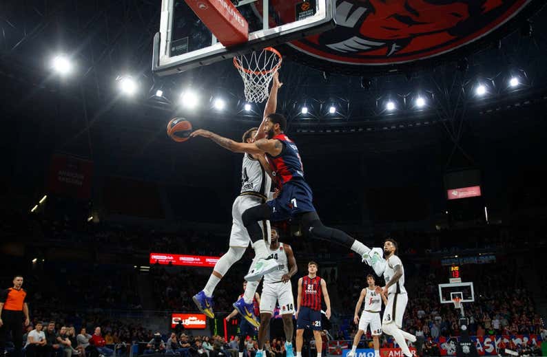 Baskonia sigue imparable y el juego en equipo da alas al Real Madrid