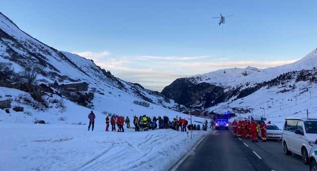 Rescatadas con vida todas las personas desaparecidas tras una avalancha en Austria