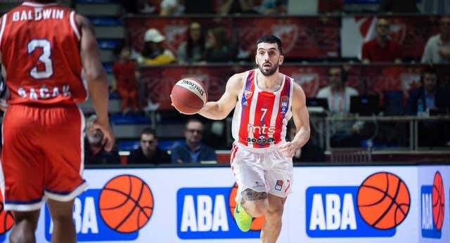 Un gran debut con ‘Estrella’ (Roja) como regalo de Navidad para Facundo Campazzo