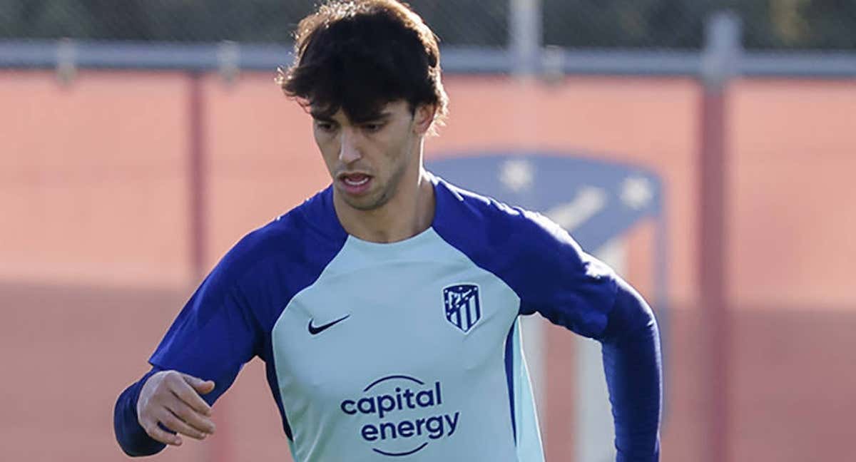 Joao Félix ejercitándose con el Atlético, en la sesión del lunes 26 de diciembre en Majadahonda. /ATLÉTICO DE MADRID