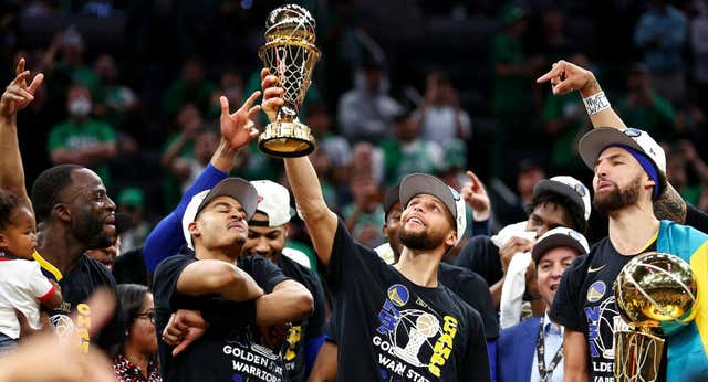 Doce meses, doce protagonistas en la NBA