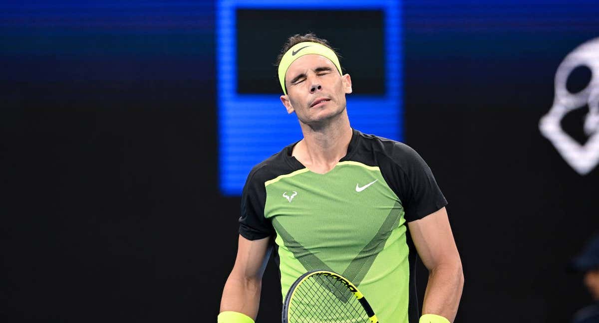 Rafael Nadal se lamenta durante un punto ante Cameron Norrie en la United Cup. /EFE/EPA/STEVEN MARKHAM
