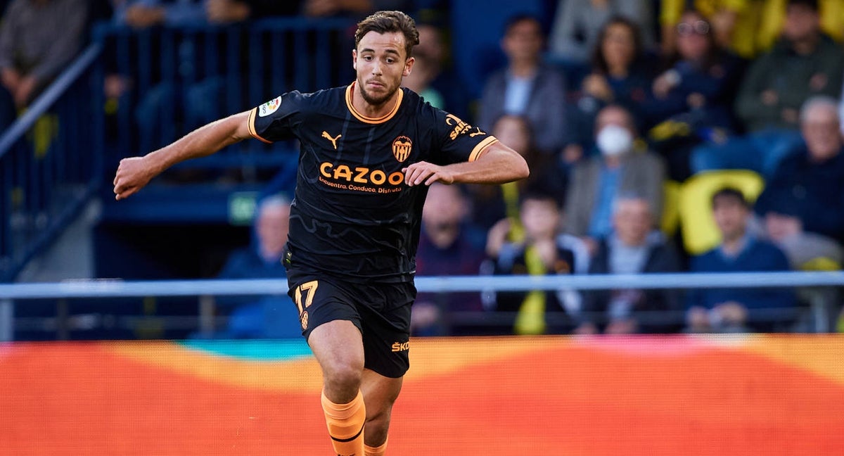 Nico González, durante el partido ante el Villarreal en el que se fracturó el quinto metatarsiano de su pie izquierdo.