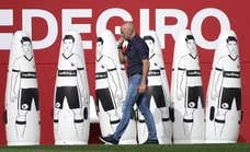 2022, el 'annus horribilis' de Monchi con los fichajes