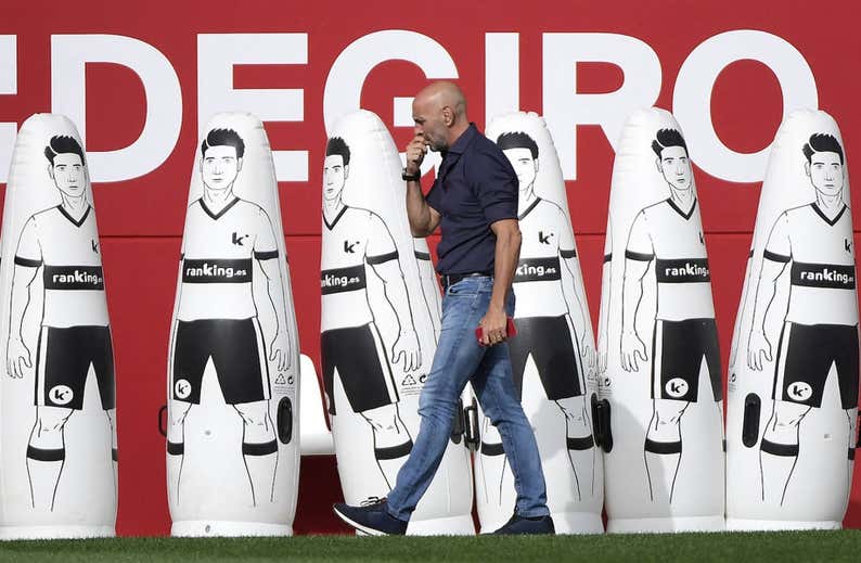 2022, el 'annus horribilis' de Monchi con los fichajes