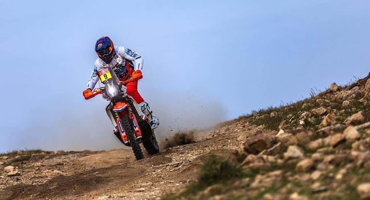 Mason Klein da la campanada en motos en el Rally Dakar y Barreda, con ...