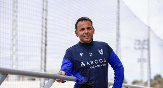 Javi Calleja se ‘carga’ a un Primera y ya es el mejor debutante de la historia del Levante