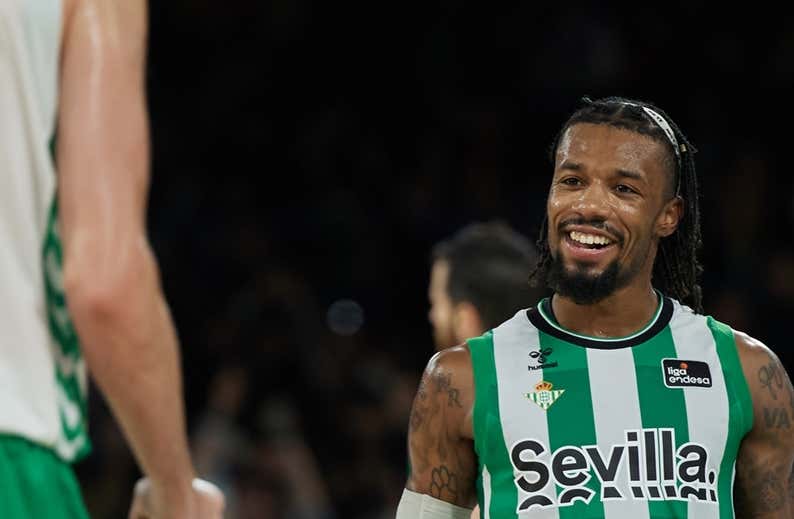 Shannon Evans, un cañonero MVP solo contra el mundo