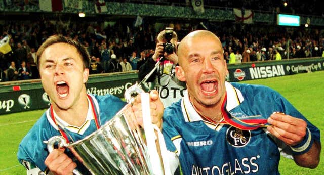 Fallece Gianluca Vialli