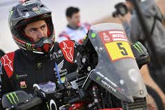 Joan Barreda llega a casa 24h después del accidente que le dejó fuera del Dakar