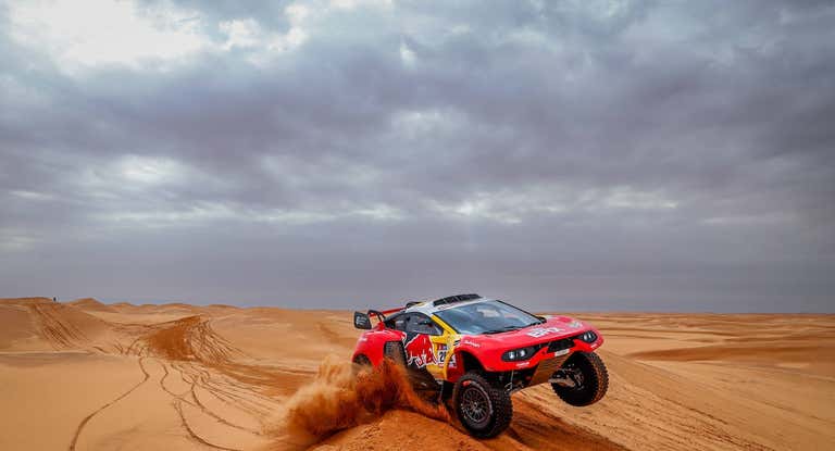 Sébastien Loeb y Fabian Lurquin en el Rally Dakar 2023.