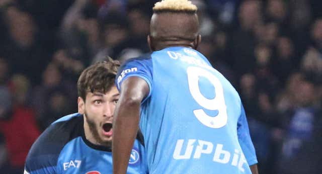 Fin a la ‘era Agnelli’ con un baño del Nápoles