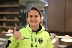 Amandinha, sobre las '15': «Si yo estuviera en su situación, estaría con las jugadoras»