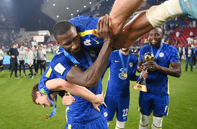 Christensen y Rüdiger, tan amigos y tan diferentes